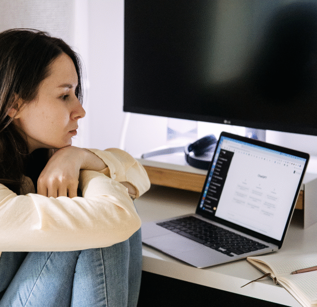 Cuidado ao Copiar e Colar no ChatGPT O Risco do Texto Invisível Gadaget Garimpo Acessorios de tecnologia Capa Web Stories